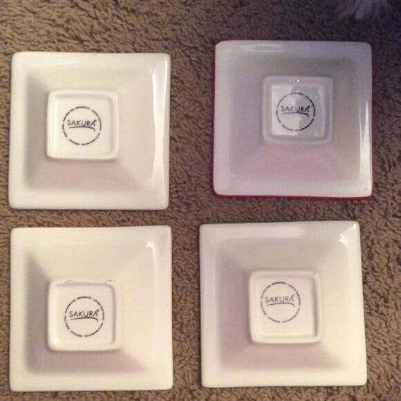 Sakura Snowmates Earthenware B41 - Picture 2 of 5